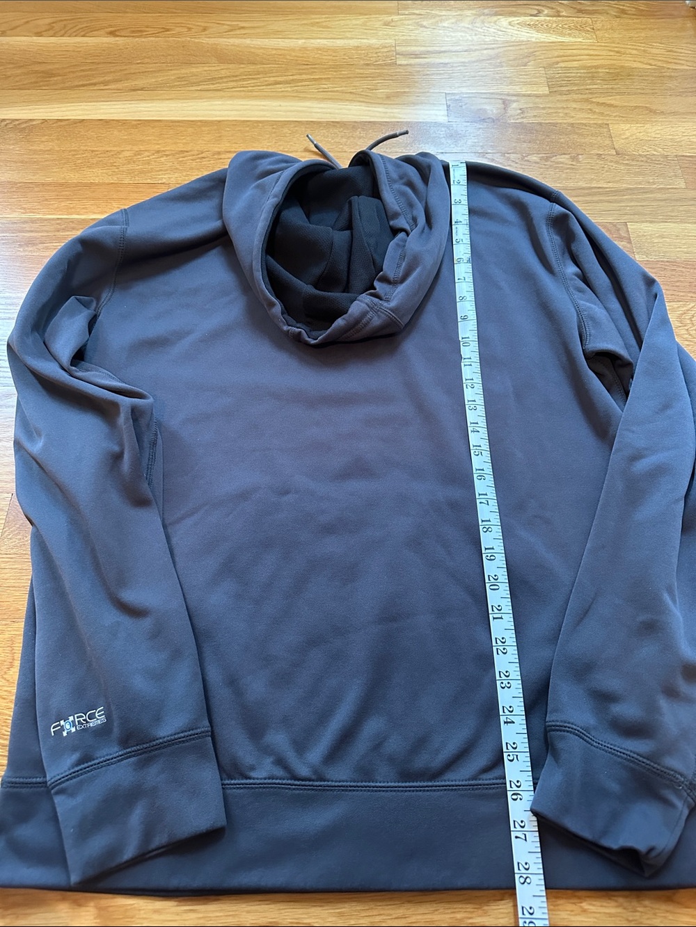 Carhartt Gray Hoodie size Medium with Red Logo like new condition - Picture 5 of 8